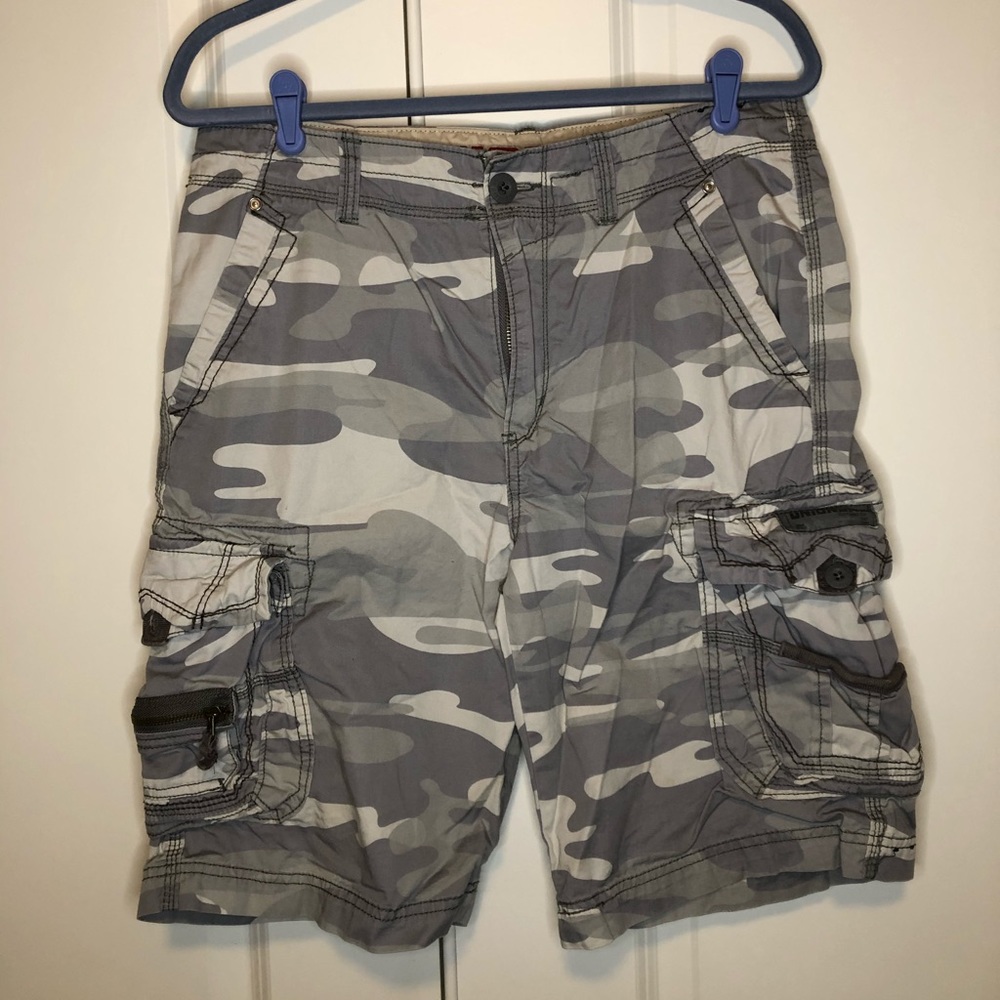 Union bay mens shorts 32 camouflaged